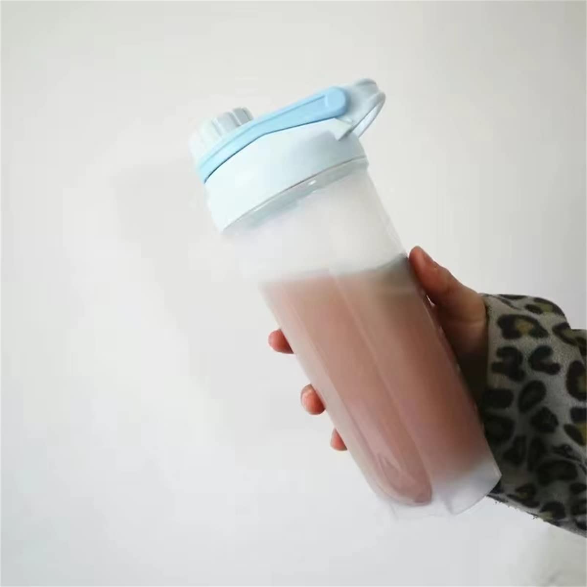 Amazon｜SAKUSHO ウォーターボトル クリアボトル 透明水筒 直